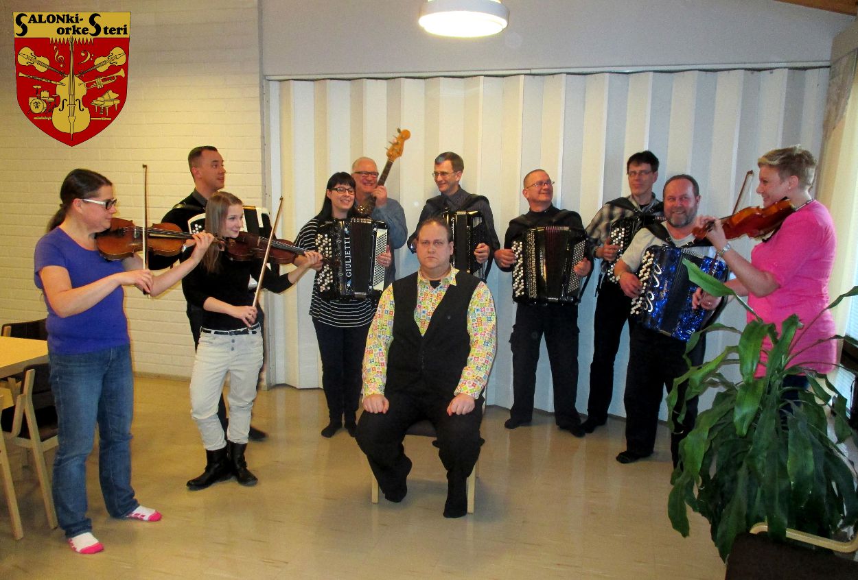 SSHK ry:n SALONki-orkesteri keväällä 2015